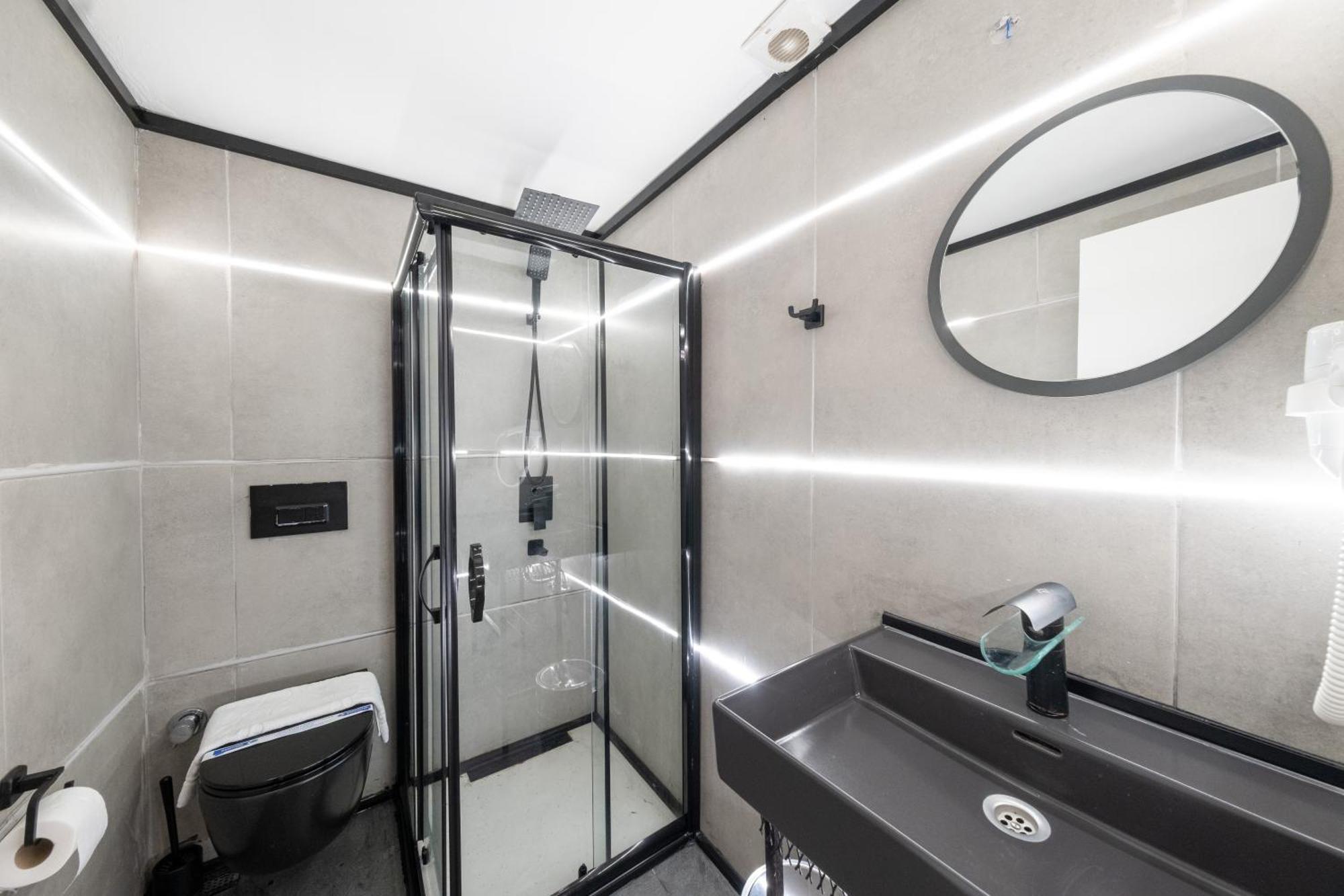 The Luxury Frame Suites อิสตันบูล ภายนอก รูปภาพ